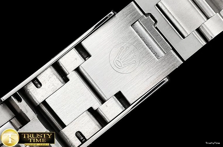 0412 ROLSD076 – Seadweller FreshLook 1016